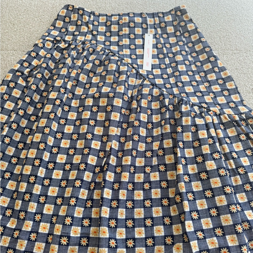 NWT LISA SAYS GAH MAEVE MIDI SKIRT- NAVY DAISY GINGHAM - SIZE S - Picture 8 of 9